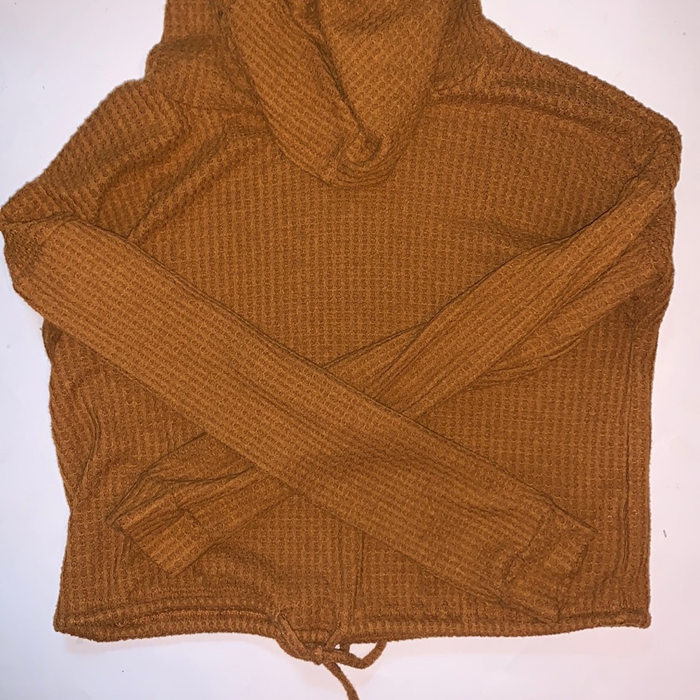 mustard cropped hoodie